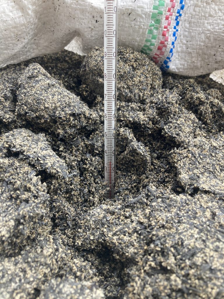 くん炭ぼかし　36℃