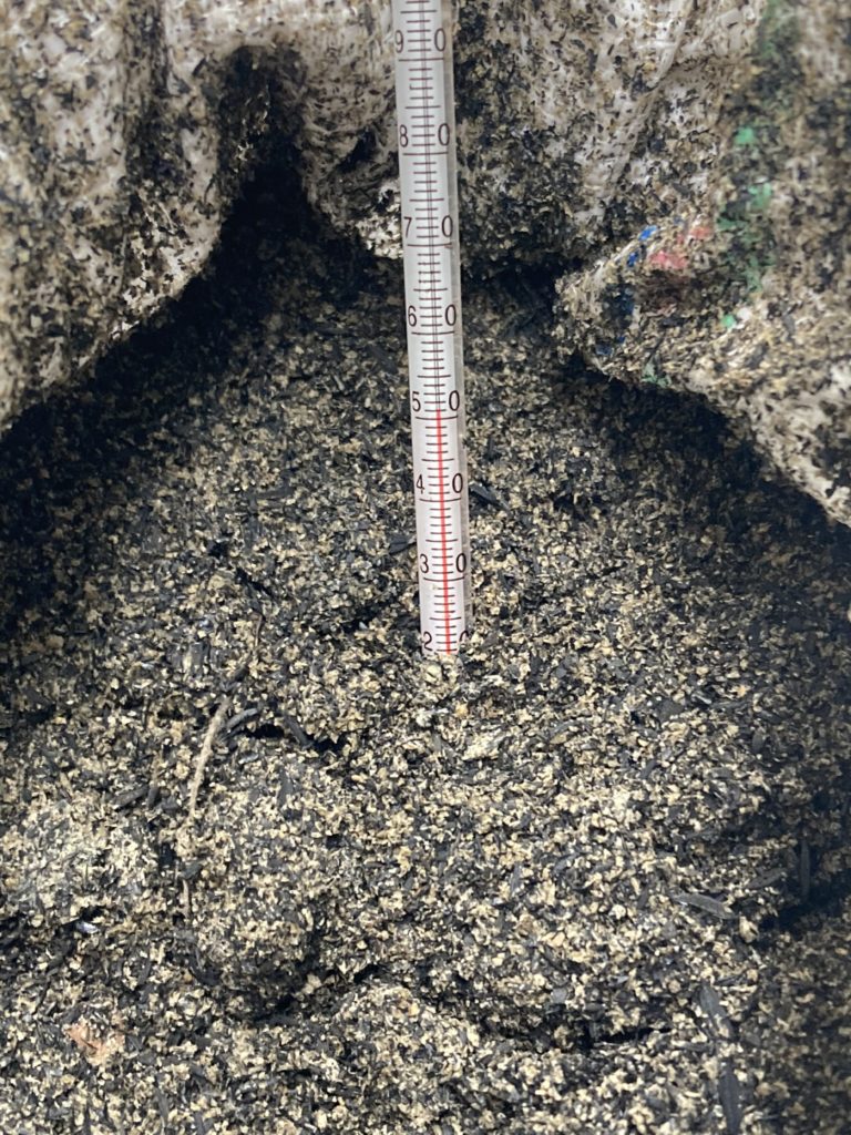 くん炭ぼかし　51℃